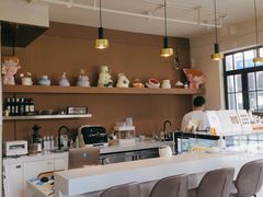 -Fridi Patisserie Cafe