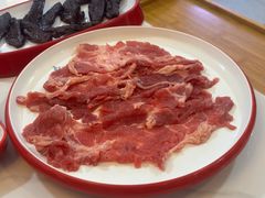 -毛辣果·贵州红酸汤牛肉火锅(西单店)