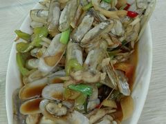 -覃记海鲜美食餐厅