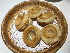 老济南油旋-闫府私房菜·百年鲁菜(恒隆店)