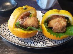 日本特色炸鸡配橙篮-羽山料理