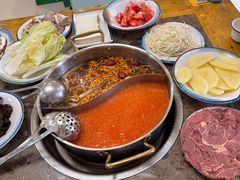 -乳仔牛牦牛汤锅 烤羊排(松潘古城店)