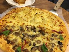 -乐凯撒披萨(东方新世界店)
