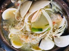 白贝粉丝砂锅煲-冯姐生蚝(迎宾广场店)