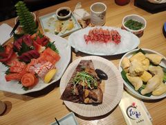 -花和海鲜自助(梅江店)