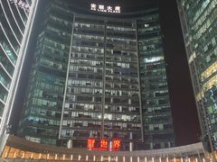 -VLines耀能运动24小时·月付制健身(京广桥店)