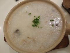 -新大咀港式茶餐厅(宝山万达店)
