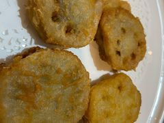 虾饼-侬佳蒸菜馆(听潮店)
