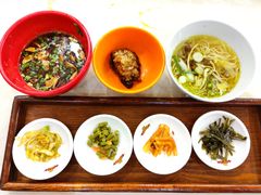 -乡党臊子面(丰庆公园店)