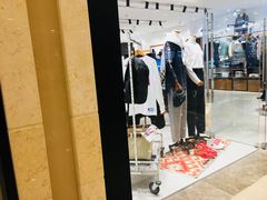 -Champion(武汉国际广场店)