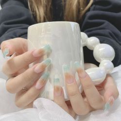 -爱纶美·美甲美睫半永久