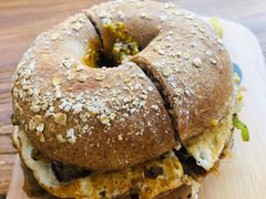 -Catch Bagel(芳草地店)