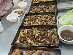 烤脆骨-老三李村河底戳子肉(总店)