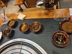 -阿山卓·野生菌火锅·纳西火塘烤肉