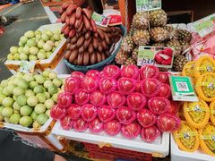 -新鸿港水果市场