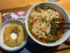 -呷佬·长沙手工米粉(金沙江路店)