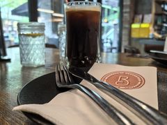 -BOURBON 玻本美式餐厅酒吧(虹桥新天地店)