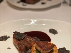 M9➕纯血和牛配香煎鹅肝-Jean Georges