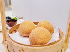 酥皮山楂叉烧包-蔡澜点心·粤菜(月星环球港店)