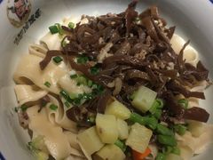 -吴满满油泼面(北方风味园店)