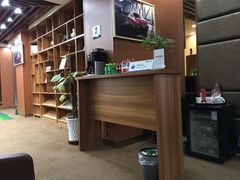 -利豪广厦吉利专营店