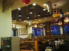 大堂-盛元盛居传统炭火锅(绿园店)