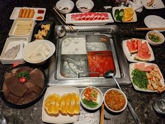 -海底捞火锅(稻河古街夜宵主题店)