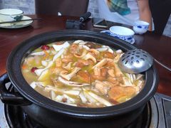 -菌之家·专业纯野生菌火锅·特色炒菌