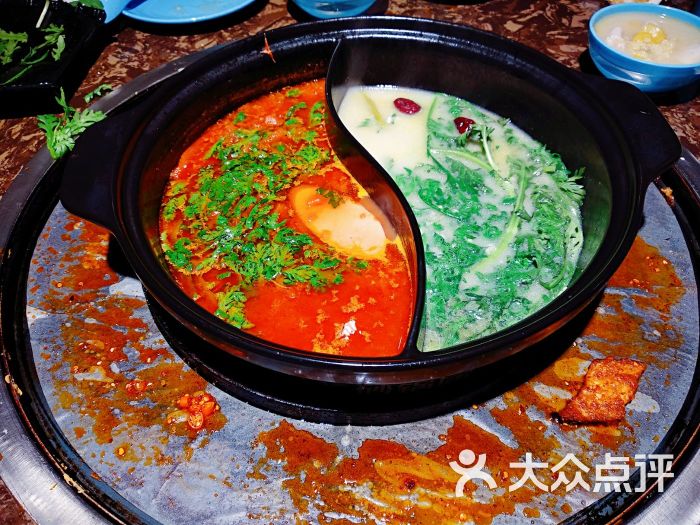 轩货鱼捞-小米番茄鸳鸯锅-菜-小米番茄鸳鸯锅图片-双流区美食-大众