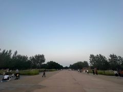 -汉长安城未央宫国家考古遗址公园