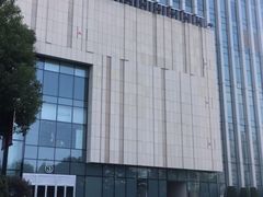 -银泰百货(厦门国贸中心店)