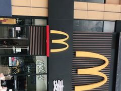 -麦当劳(杭州国际服装城店)
