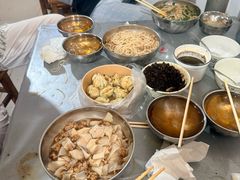 -正宗杨记普洱酸醋米线(总店)