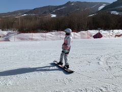-鳌山滑雪度假区