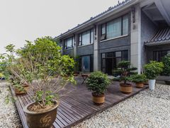 -岳阳阿波罗御庭酒店