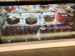 -DQ·蛋糕·冰淇淋(新玛特分店)