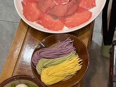 -许大亮淄博烧烤·自助鲜牛肉火锅(大江东宝龙店)