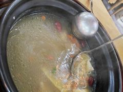 -濠轩阁特色生蚝火锅(水湾路店)