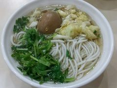 -花溪王记牛肉粉(四季花溪商场店)