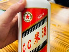 -堂瓦里·33年传统赣菜(第一街区店)