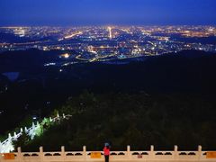 -定都峰