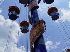 -七彩云南欢乐世界