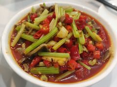 -独一佳老胡湘菜馆(矿山路店)