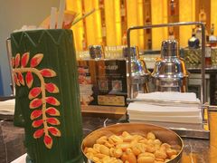 -龙虾酒吧扒房(宁波香格里拉店)