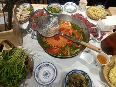 -王奋斗贵州酸汤牛肉火锅
