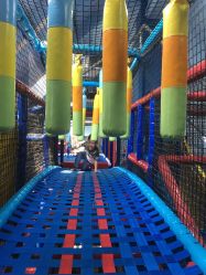 -动力星球家庭亲子游乐中心