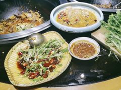 -锅老头海鲜铁锅炖