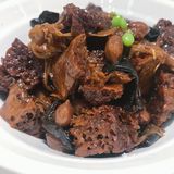 酒香草头很有本帮味，狮子头也很不错