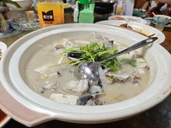 -芦茨金富饭庄·25年老字号·专做稻草鸡