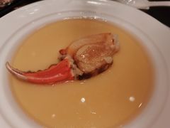 鱼汤蛋白蒸蟹钳-8餐厅(新葡京酒店)